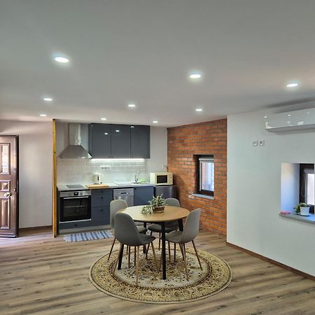 Casa Velha Apartment ลินญาริช ภายนอก รูปภาพ