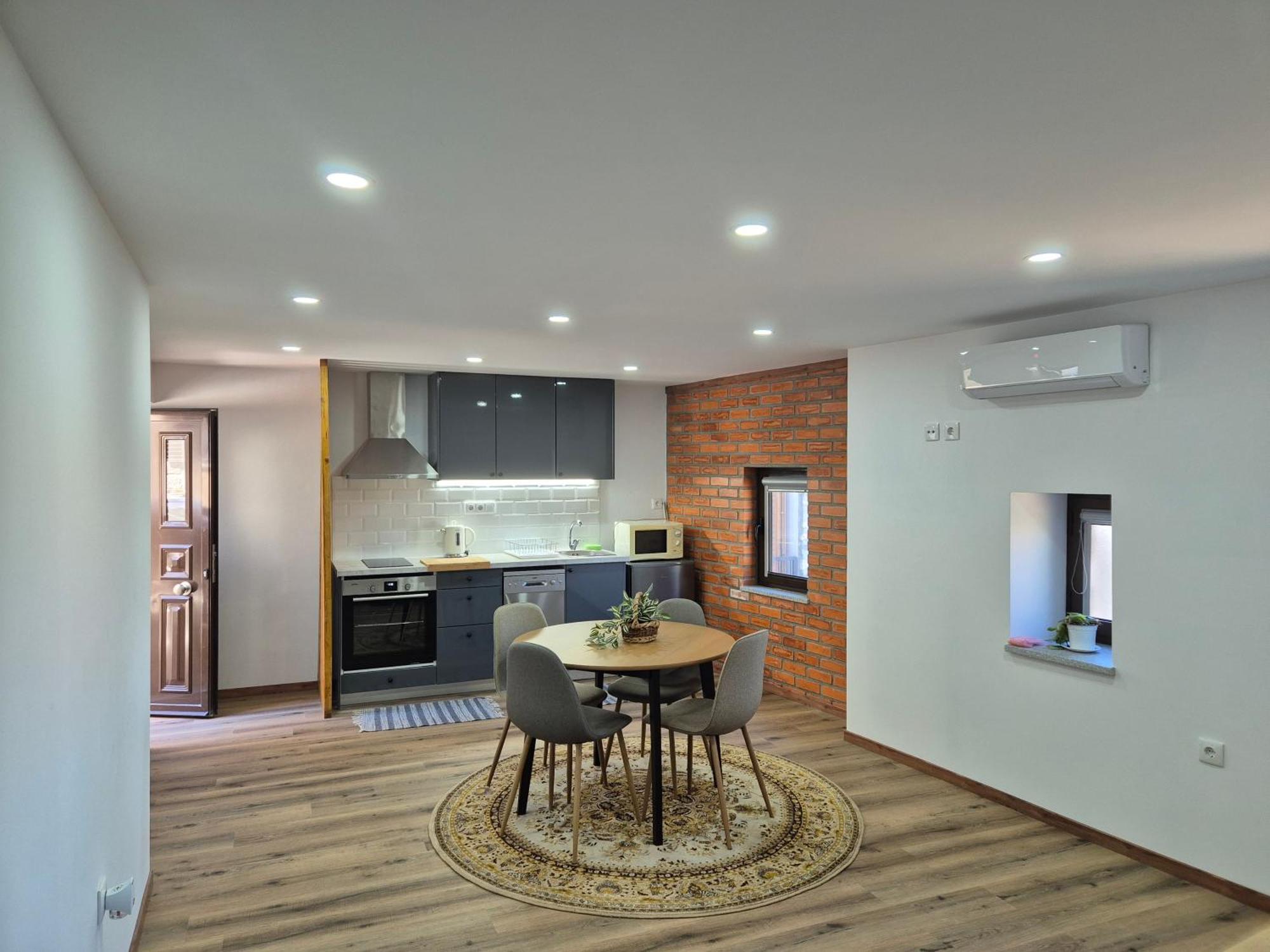 Casa Velha Apartment ลินญาริช ภายนอก รูปภาพ